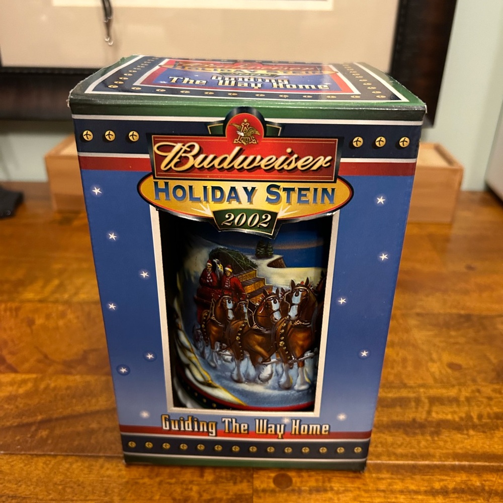 2002 Budweiser Guiding the Way Home Holiday Stein
